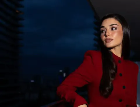Hande Erçel Kimdir? Eğitim Hayatı, Kariyeri ve Özel Yaşamına Dair Detaylar