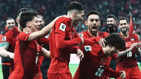 Dünya Kupası'nda Dev Randevu: Türkiye - ABD Maçı Ne Zaman?