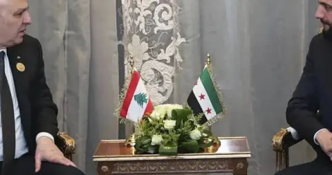 Suriye Cumhurbaşkanı Ahmed Şara'dan Lübnan'a Müdahale İddialarına Yanıt