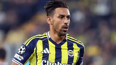 Fenerbahçe'de İrfan Can Kahveci için İsmail Kartal'dan kritik karar