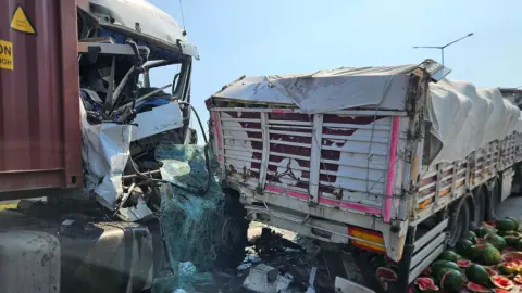 Pozantı-Tarsus Otoyolu'nda Tır Kazası: Trafik Felç Oldu