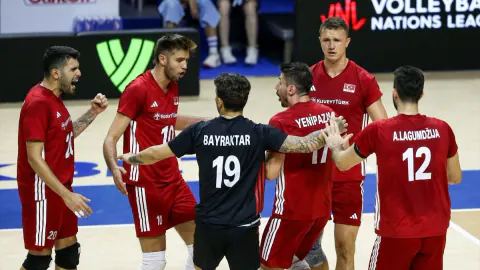 FIVB Erkekler Voleybol Milletler Ligi 2026: Filenin Efeleri Tarih Yazıyor