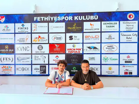 Bora Aydınlık'tan Sürpriz İmza: Fenerbahçe ve Hull City Deneyimi Fethiyespor'a Taşındı