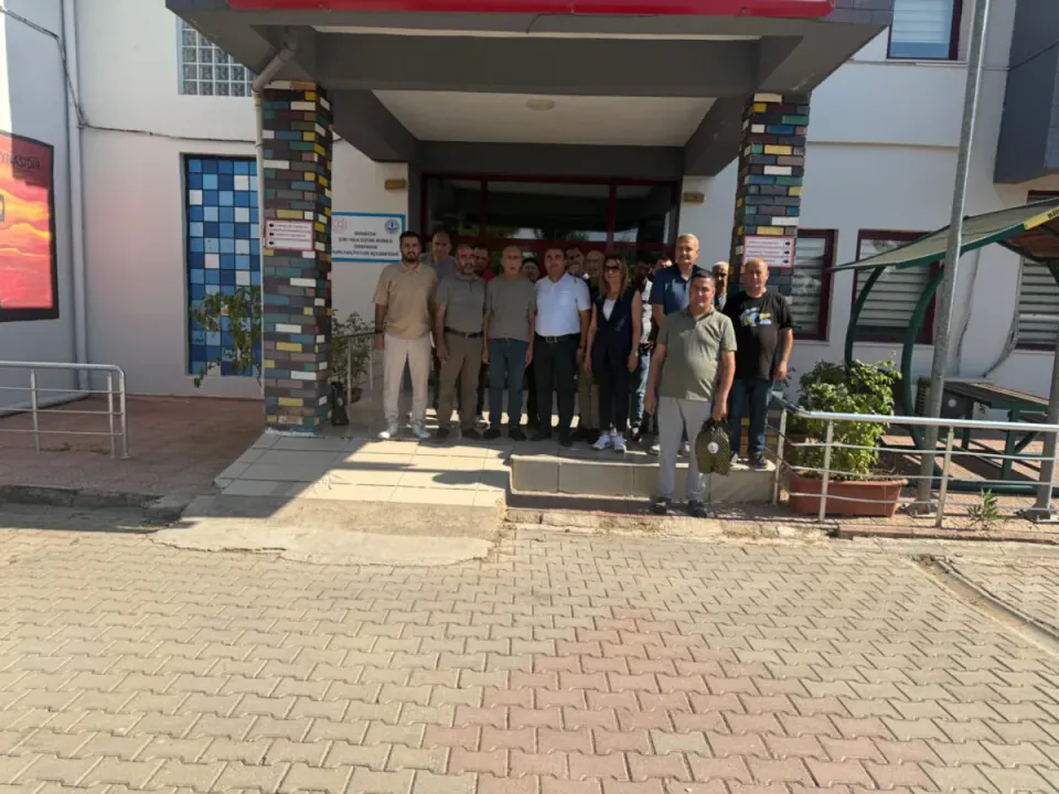 Siirt Bilim ve Yardımlaşma Derneği'nden Engelsiz Yaşam Merkezi'ne Anlamlı Ziyaret görseli