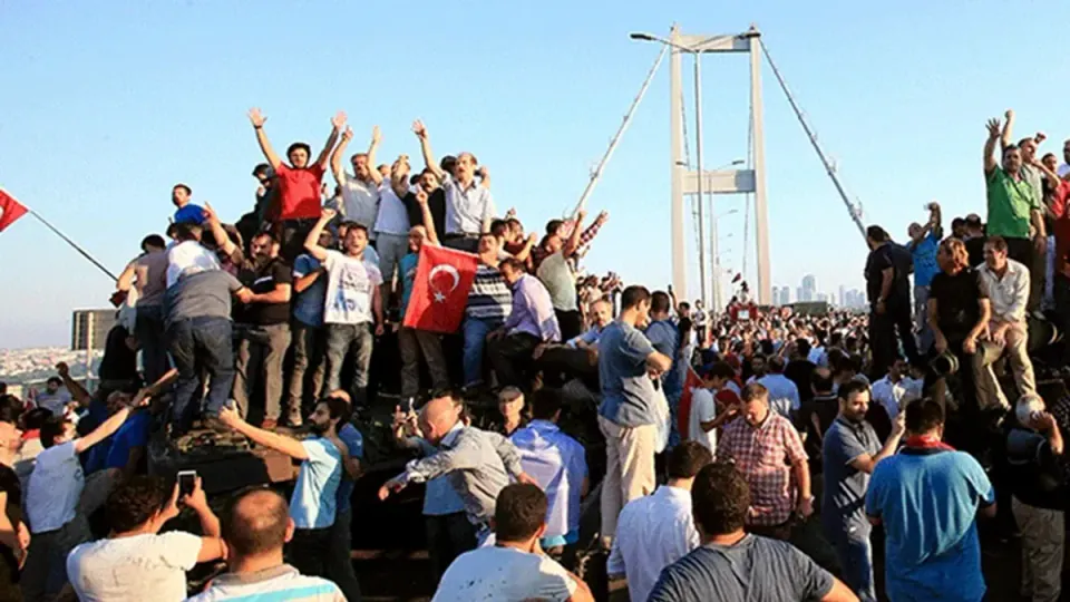 15 Temmuz'un 10. Yılı: Toplumsal Hafıza ve Sosyal Hakların Dönüşümü görseli