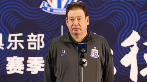 Rus Teknik Direktör Leonid Slutsky, Şanghay Şenhua Kulübü'nden İstifa Etti
