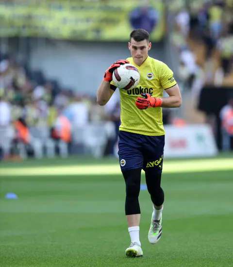 Fenerbahçe'de Livakovic için sürpriz gelişme: Yeni talip ortaya çıktı