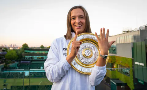 Iga Świątek Wimbledon'da Tek Başına: Amerikalı Rakip Townsend ile Karşılaşıyor