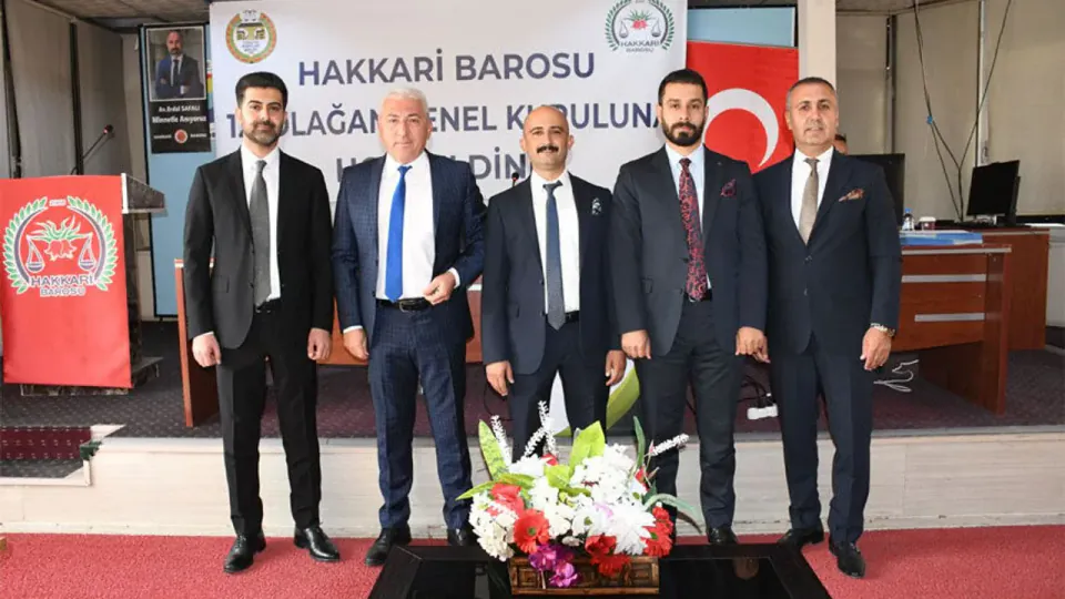 Hakkâri Barosu Başkanlık Seçiminde 3 Aday Yarışıyor: 205 Avukat Oy Kullanacak görseli