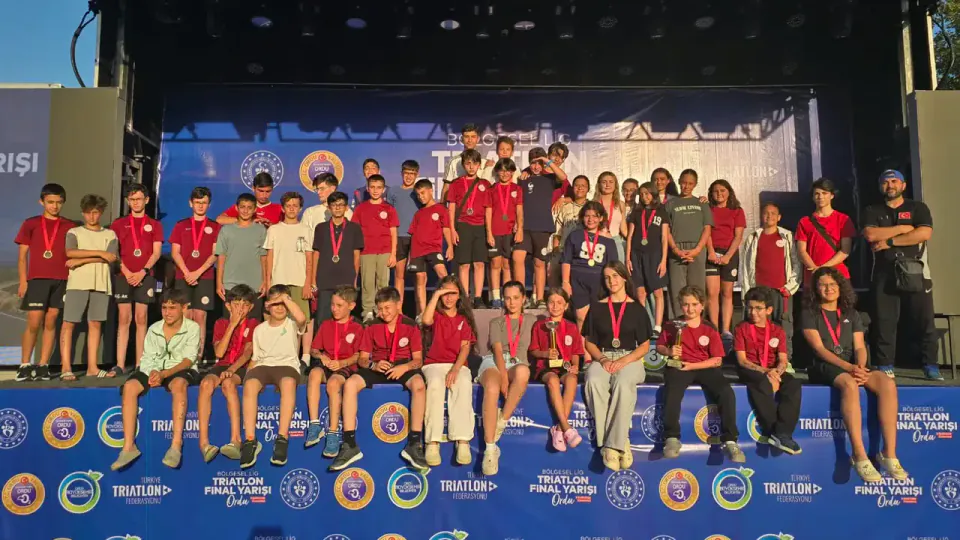 Gümüşhane Triatlon Ekibi Ordu'da 4 Kupa ile Şampiyonluk Unvanı Kazandı görseli