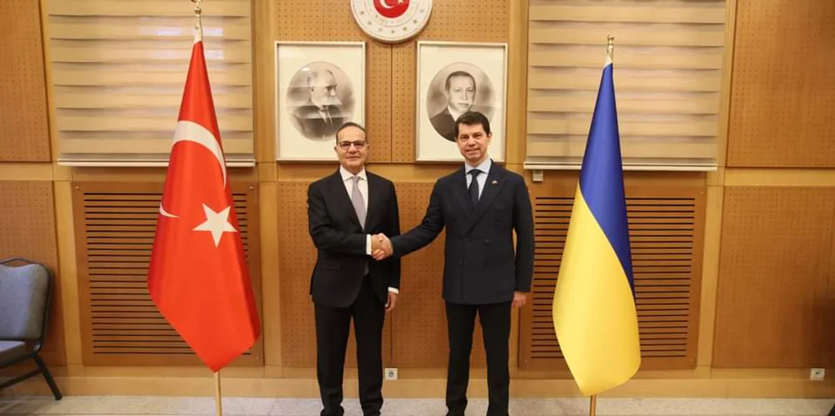 Bakan Yardımcısı ve AB Başkanı Büyükelçi Mehmet Kemal Bozay, Ukrayna Dışişleri Bakan Yardımcısı ile Görüştü Bakan Yardımcısı ve AB Başkanı Büyükelçi Mehmet Kemal Bozay, Ukrayna Dışişleri Bakan Yardımcısı ile Görüştü