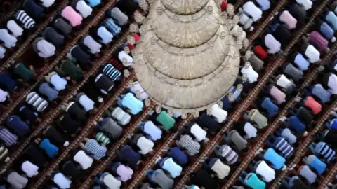 Ankara İmsak ve Namaz Vakitleri: 4 Eylül 2026 Cuma Gününe Özel Hesaplamalar