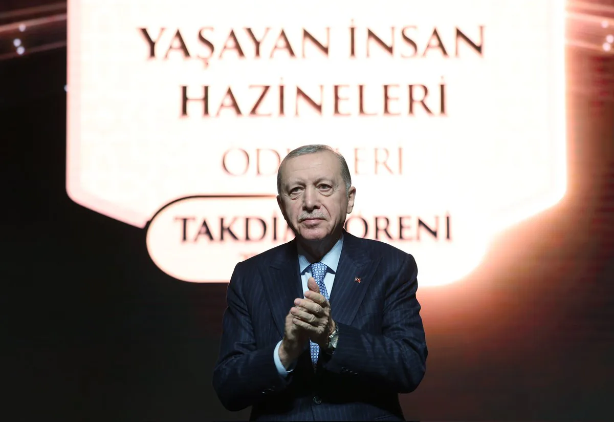 Cumhurbaşkanı Recep Tayyip Erdoğan'dan Kültür ve Turizm Özel Ödülleri Açıklaması Cumhurbaşkanı Recep Tayyip Erdoğan'dan Kültür ve Turizm Özel Ödülleri Açıklaması