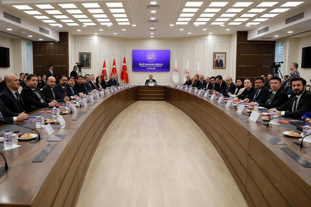 Üçlü Danışma Kurulu Toplantısı Çalışma Hayatında Önemli Bir Rol Oynuyor Üçlü Danışma Kurulu Toplantısı Çalışma Hayatında Önemli Bir Rol Oynuyor