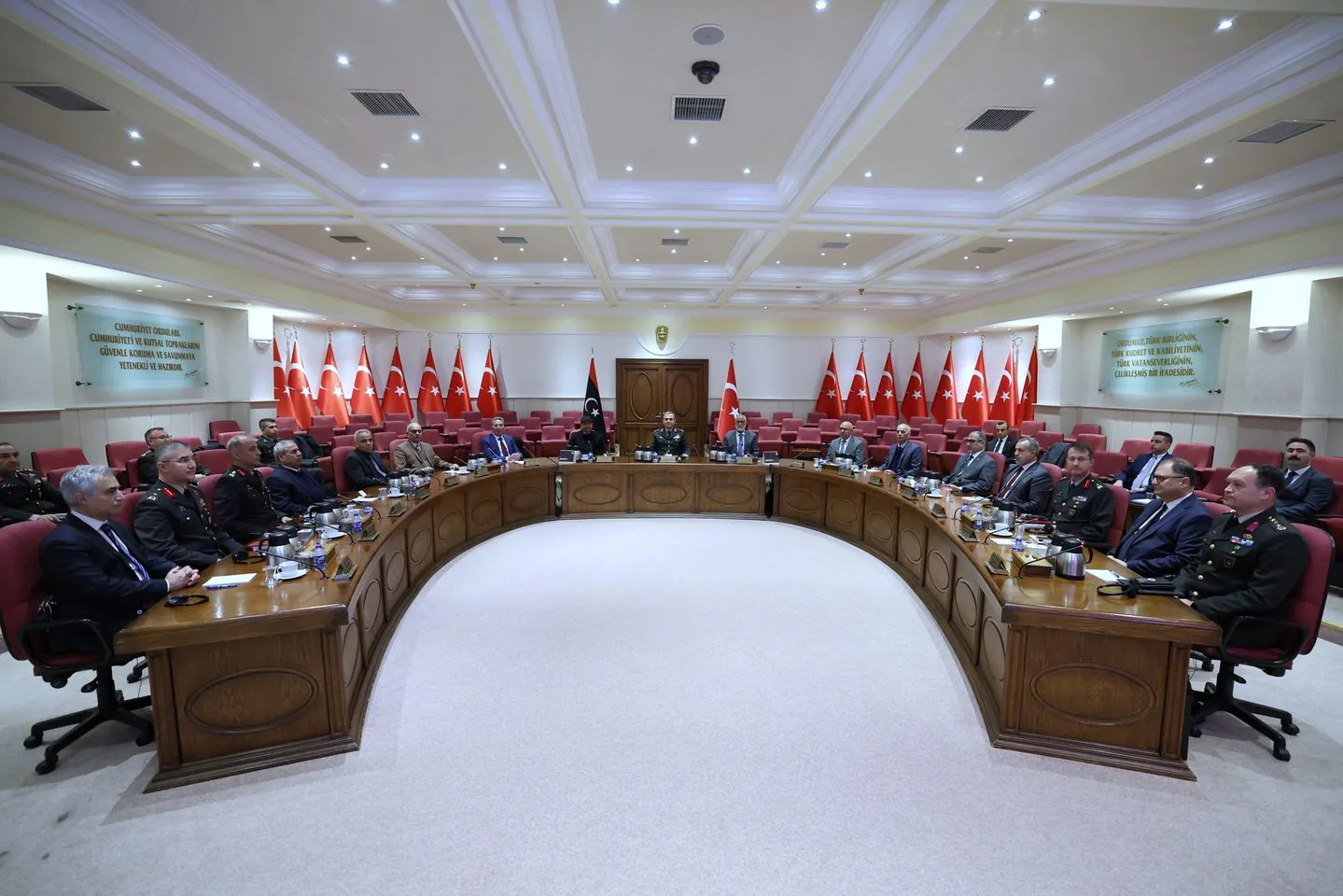Ankara'da 5-5 Ortak Askerî Komisyonu Görüşmesi Ankara'da 5-5 Ortak Askerî Komisyonu Görüşmesi