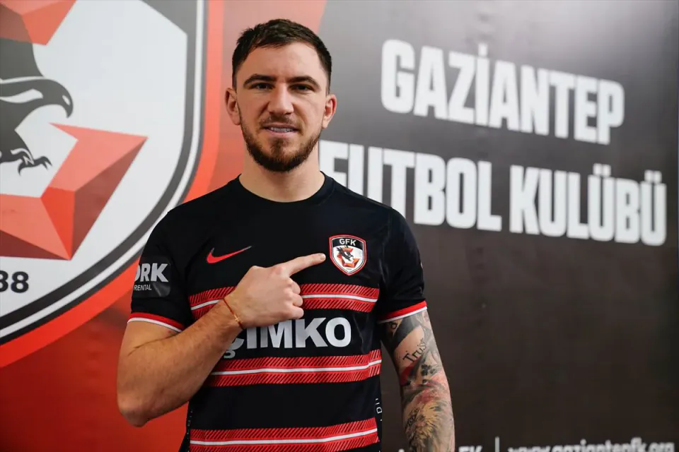 Gaziantep FK'nın Yıldız İsmi Deian Sorescu İçin Avrupa'da Transfer Yarışı görseli