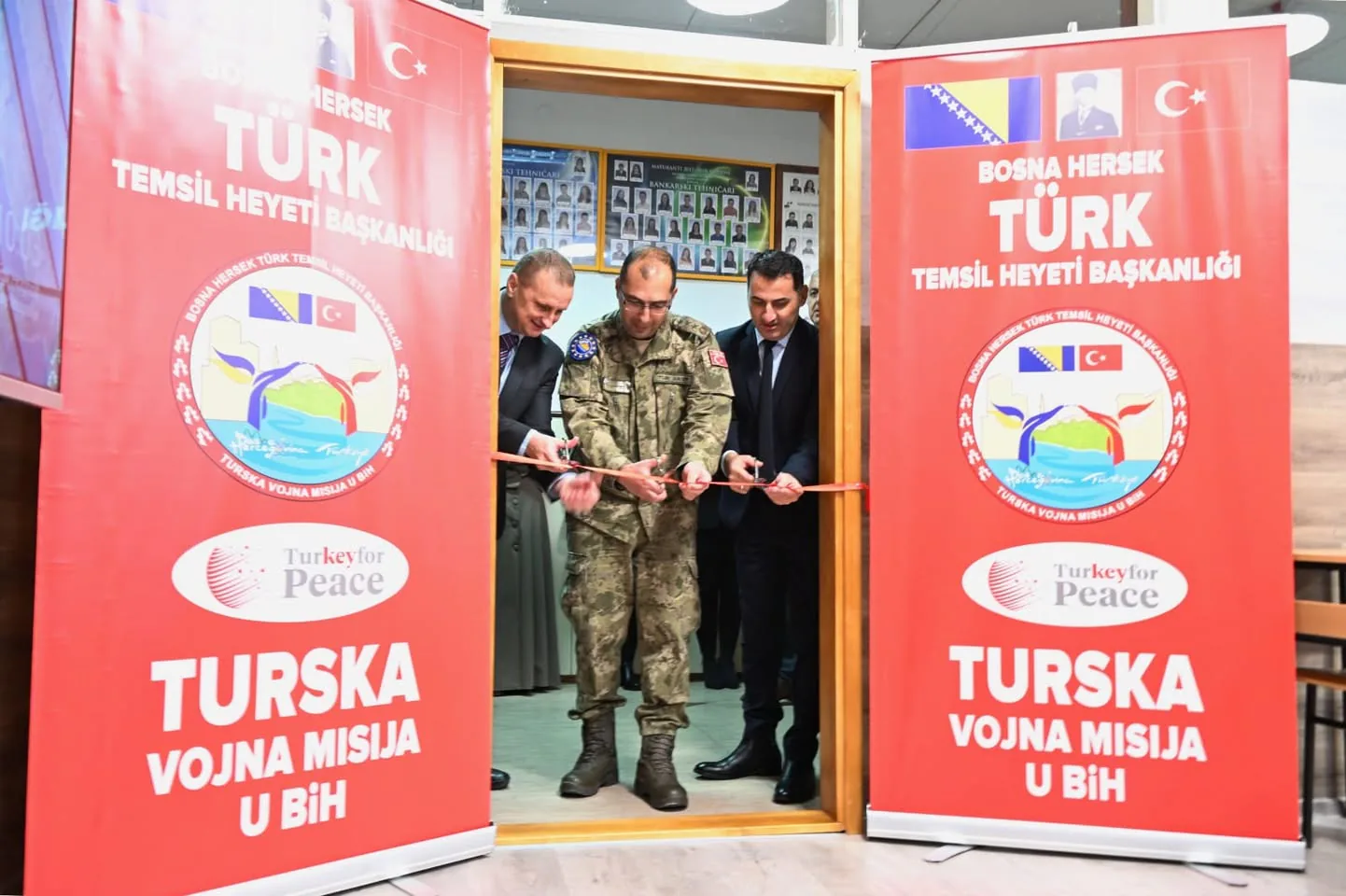 Bosna Hersek’te Türkçe Dershaneleri Açıldı Bosna Hersek’te Türkçe Dershaneleri Açıldı