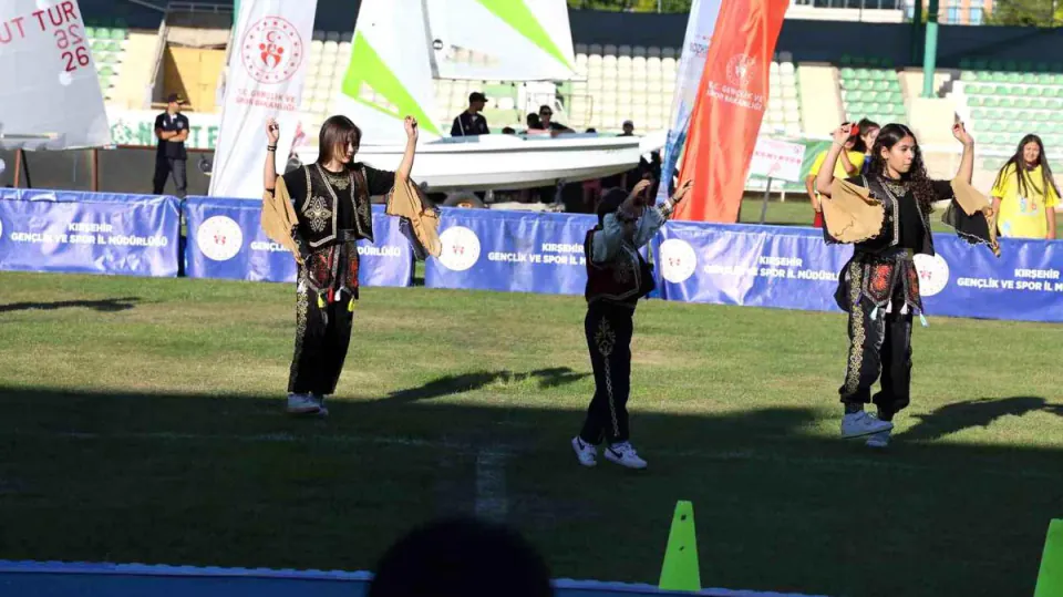 Kırşehir'de Yaz Spor Okulları Kapılarını Açtı: Gençler Spora Doyacak görseli