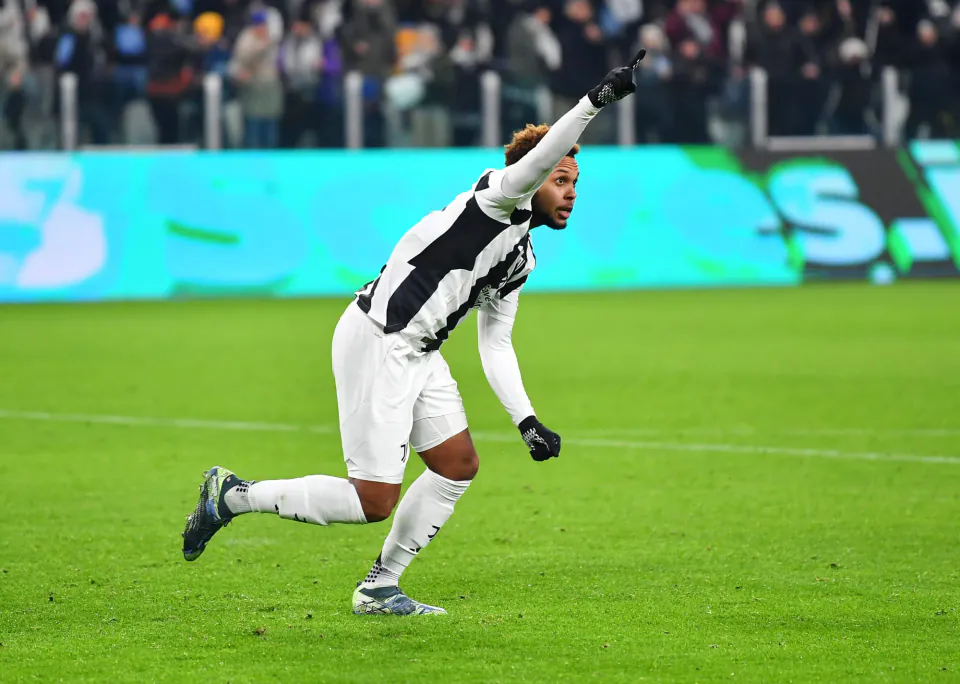 Juventus'un Yıldızı Weston McKennie Türkiye Yolunda: Devler Yarışta görseli