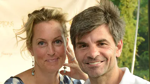George Stephanopoulos ve Ali Wentworth sahil keyfinde: 65 yaşındaki GMA yıldızı dikkat çekti