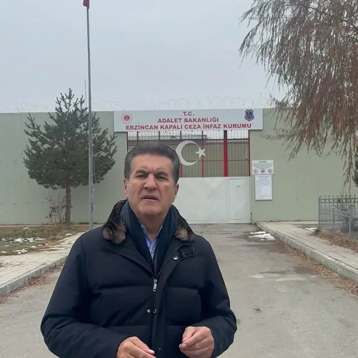 Erzincan'da "Affet Türkiyem" Etkinliği Düzenlendi Erzincan'da "Affet Türkiyem" Etkinliği Düzenlendi