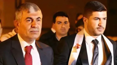 Eski Tatvan Belediye Başkanı Fettah Aksoy oğlu Yunus Emre için teşekkür mesajı yayımladı