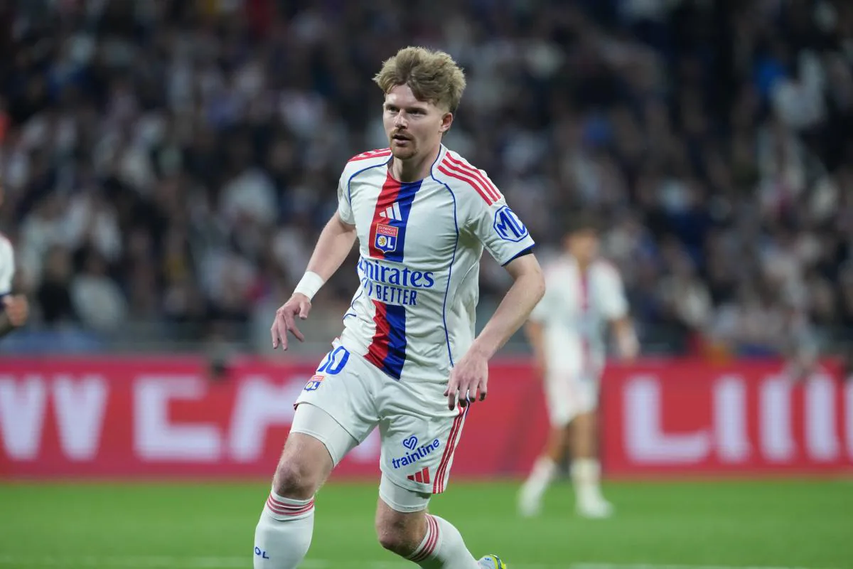 Lyon Şampiyonlar Ligi Öncesi Hazırlanıyor: Tagliafico ve 3 İsim Antrenmanda Yok Lyon Şampiyonlar Ligi Öncesi Hazırlanıyor: Tagliafico ve 3 İsim Antrenmanda Yok