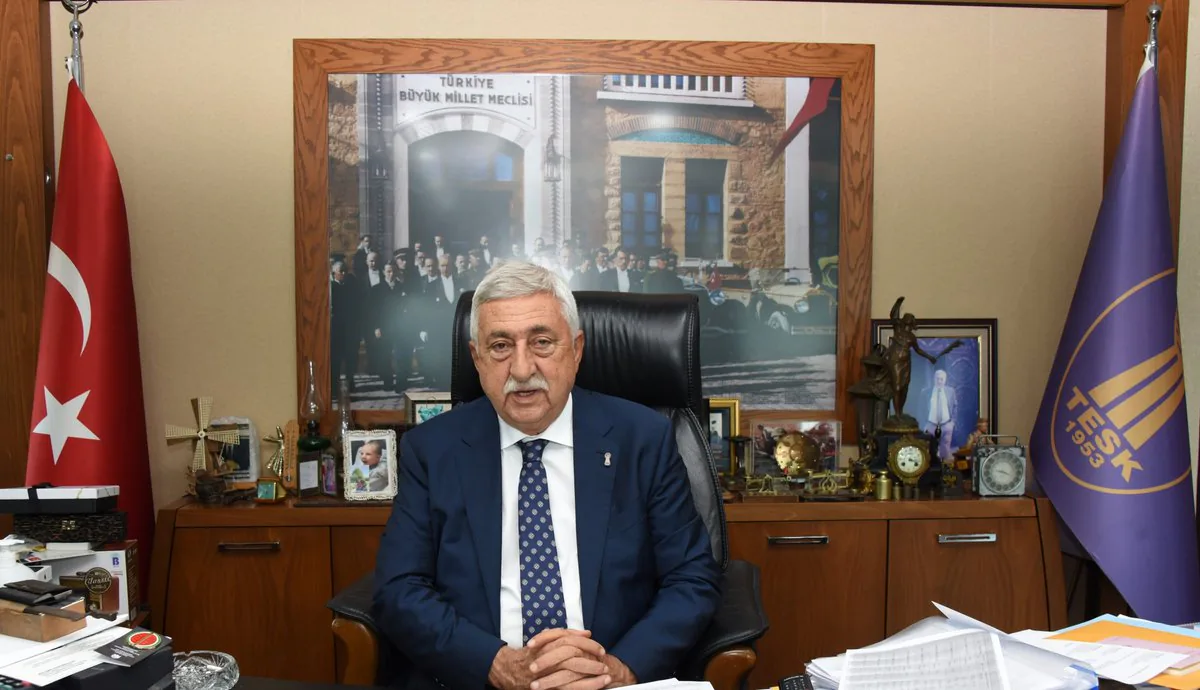 Esnaf ve Sanatkârların Sosyal Güvenlik Primleri Üzerindeki Yük Hafifletilmeli Esnaf ve Sanatkârların Sosyal Güvenlik Primleri Üzerindeki Yük Hafifletilmeli