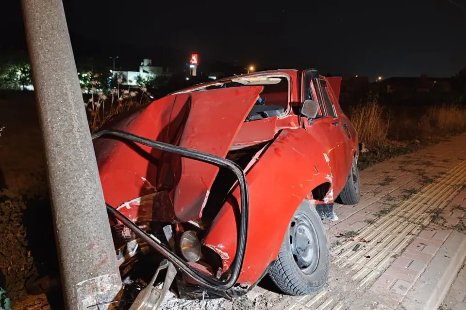 Çanakkale'de yaya geçidinde aileye çarpan araç: 5 yaşındaki Masal hayatını kaybetti görseli