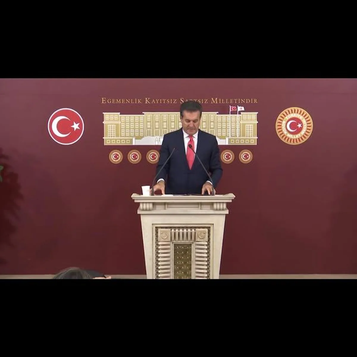Erzincan Milletvekili Mustafa Sarıgül Bütçeye Karşı Çıkıyor Erzincan Milletvekili Mustafa Sarıgül Bütçeye Karşı Çıkıyor