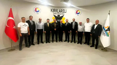 Kırklareli'nde Balkanlar Hamlesi: Kuzey Makedonya ile Yeni İş Birliği Kapıları Açılıyor Kırklareli'nde Balkanlar Hamlesi: Kuzey Makedonya ile Yeni İş Birliği Kapıları Açılıyor