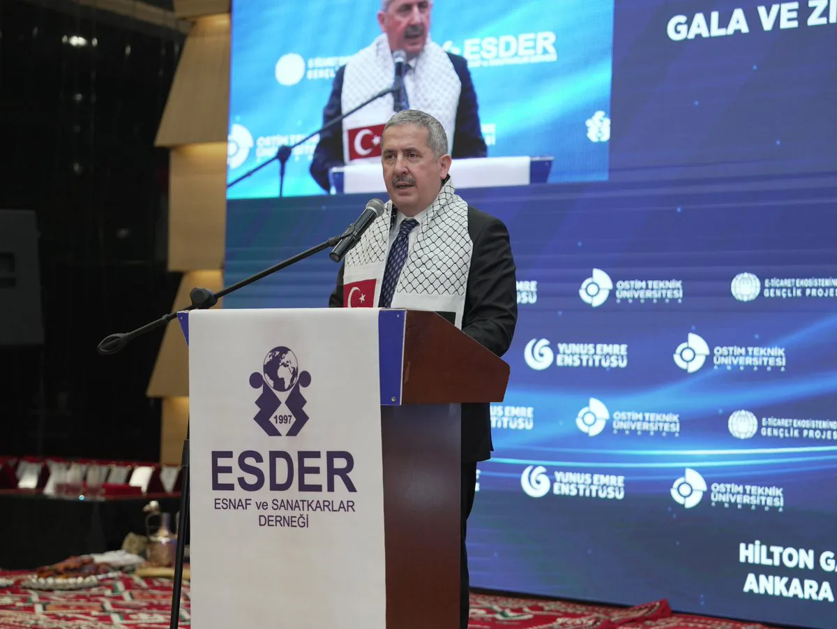 Esnaf ve Sanatkârlar Derneği (ESDER) tarafından düzenlenen Uluslararası E-Ticaret Gala ve Zirve Programı Esnaf ve Sanatkârlar Derneği (ESDER) tarafından düzenlenen Uluslararası E-Ticaret Gala ve Zirve Programı