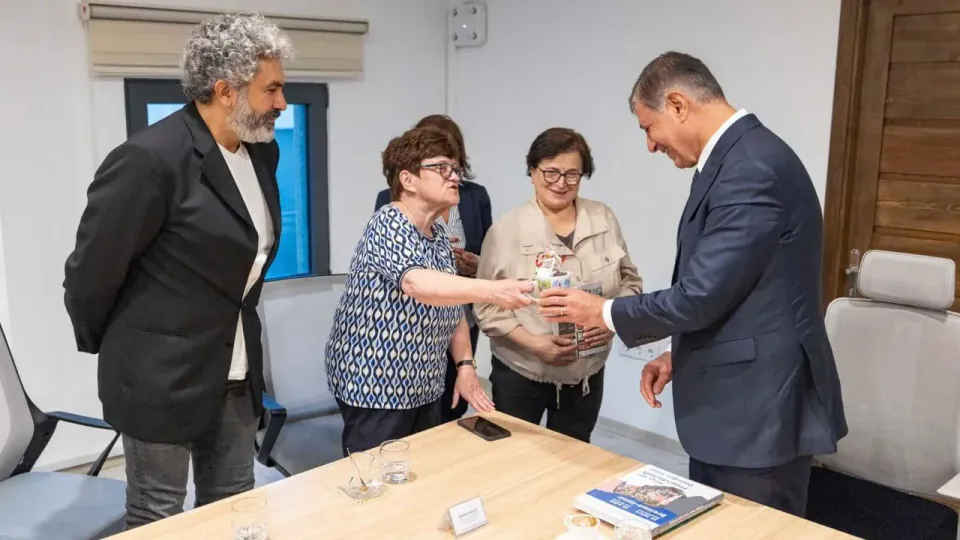 Tugay, Bremen'de 'İzmir Günleri' önerisiyle kardeşlik bağlarını güçlendirmeyi hedefliyor görseli