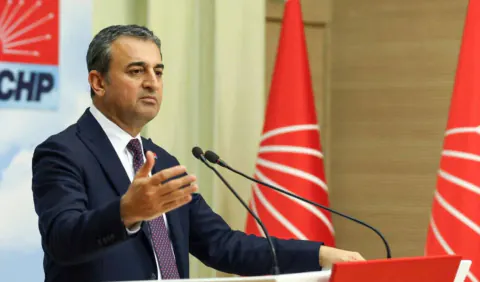 İzzet Akbulut'tan Bankalara Komisyon Çağrısı: Yüzde 1 Seviyesi Önerisi