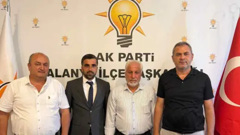 AK Parti Mahmutlar'da Görev Değişimi: Yeni Mahalle Başkanı Hüseyin Sandal Oldu