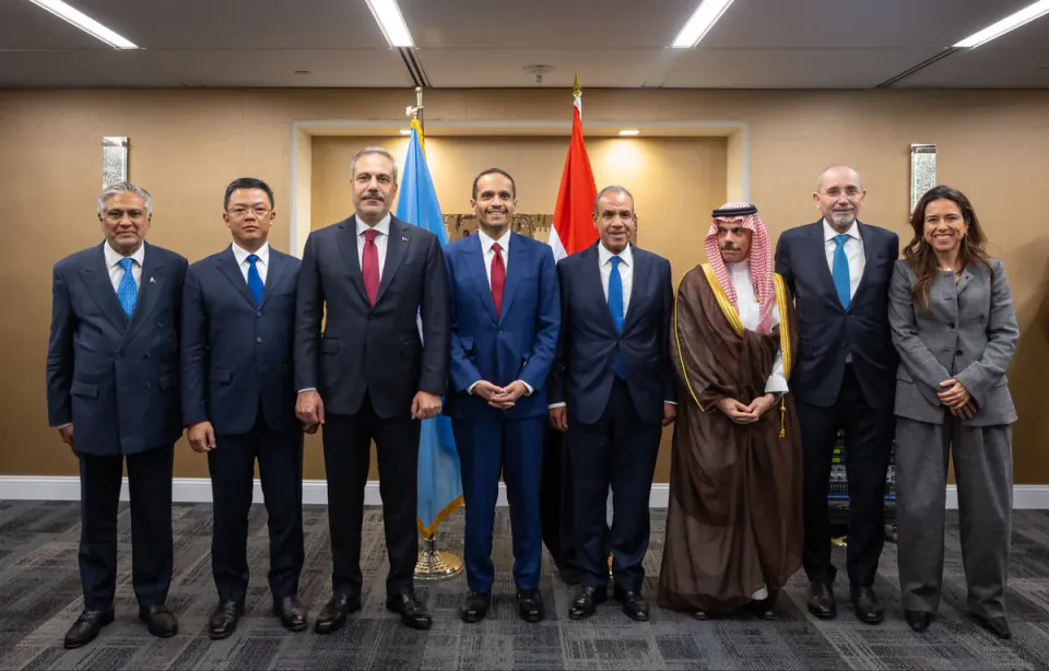 Hakan Fidan BM'de Sekizli Grup toplantısında: Gazze'de ateşkes ve iki devlet çözümü için ortak irade vurgulandı görseli