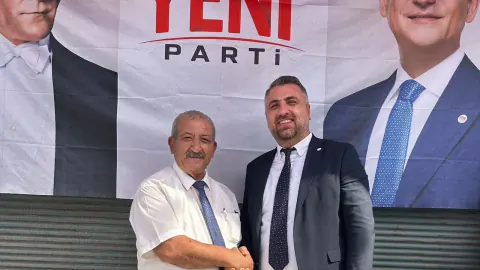 Yeni Parti Yüreğir'de İlçe Başkanlığı Seçimi Başladı: 1.800 Üye Sandık Başında