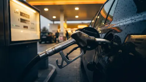 Benzine 1 Ekim'de 12,48 TL Zam: Pompe Yansıyan Yeni Fiyatlar Hesaplandı