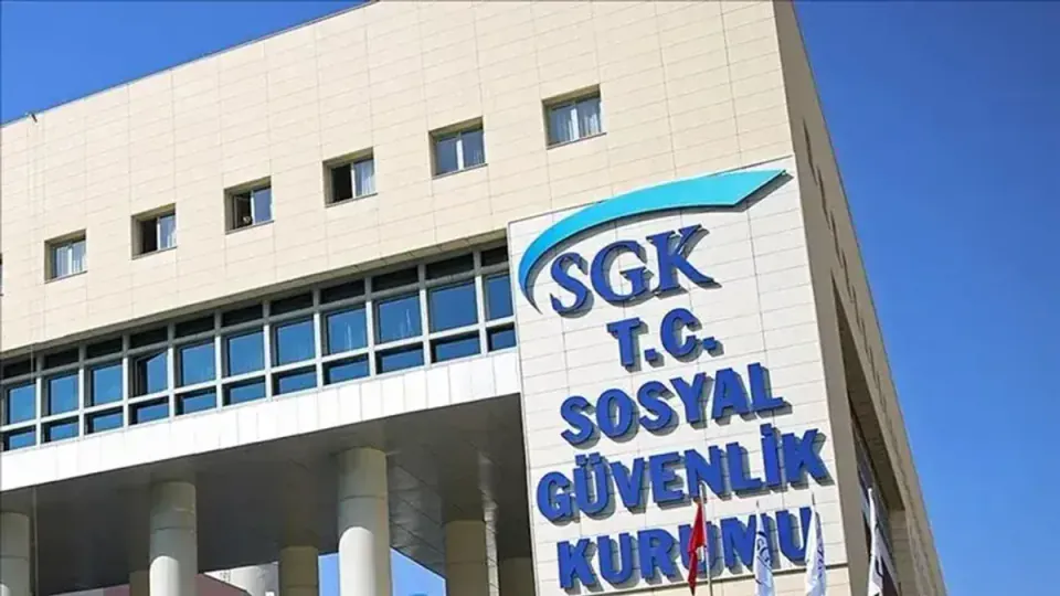 SGK Emeklilerine Özel Sigorta Kampanyası: TSS Yaş Sınırı 70'e Yükseltildi görseli