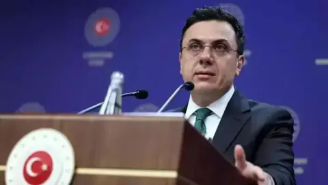 Dışişleri Bakanlığı'ndan Yunanistan'ın Batı Trakya Kararına Sert Tepki Dışişleri Bakanlığı'ndan Yunanistan'ın Batı Trakya Kararına Sert Tepki