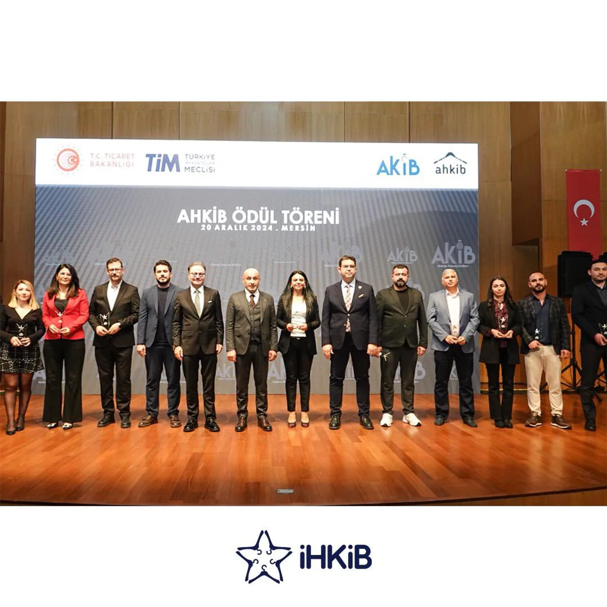 AHKİB Ödül Töreninde İhracat Başarıları Onurlandırıldı AHKİB Ödül Töreninde İhracat Başarıları Onurlandırıldı