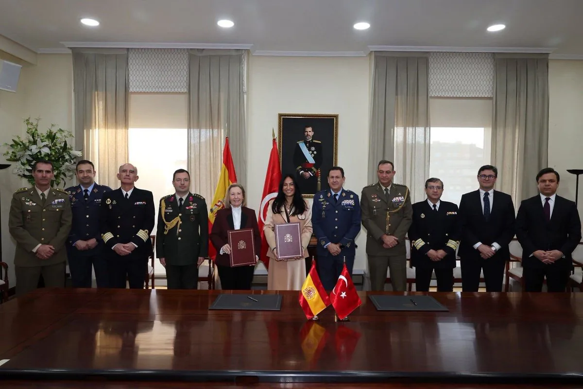 İspanya ve Türkiye Savunma Sanayiinde Ortaklık Kuruyor İspanya ve Türkiye Savunma Sanayiinde Ortaklık Kuruyor