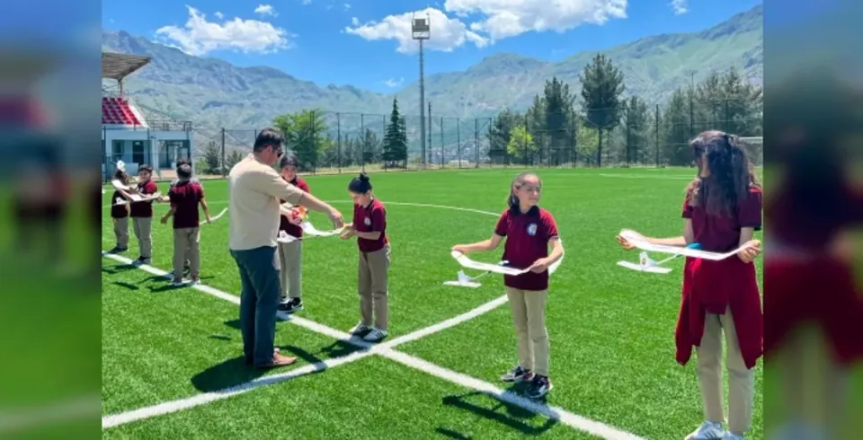 Sason'da Çocuklar Model Uçak Atölyesiyle Havacılığa İlk Adımı Atıyor görseli