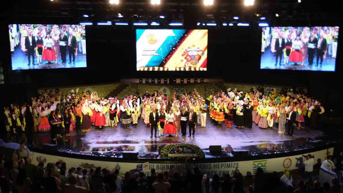 27. Uluslararası İstanbul Büyükçekmece Kültür ve Sanat Festivali Başlıyor 27. Uluslararası İstanbul Büyükçekmece Kültür ve Sanat Festivali Başlıyor