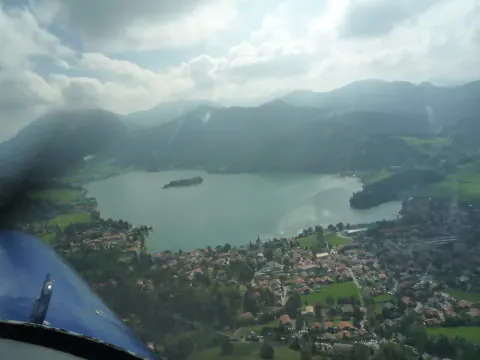Schliersee'de Gerginlik: Ömer Güney'den 'Osmanlı Türkü' Çıkışı