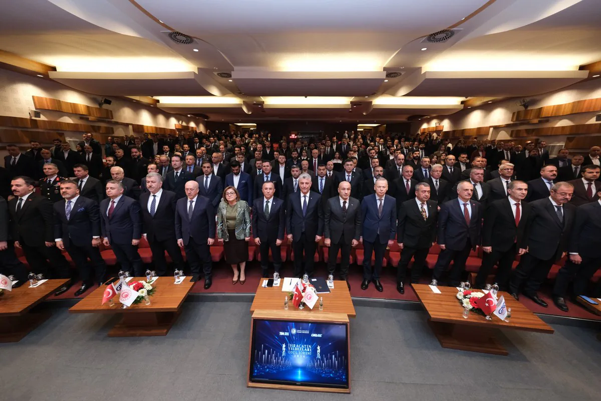 Törende İhracat Başarısı Kutlandı Törende İhracat Başarısı Kutlandı