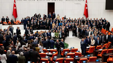 Meclis'te Çerçeve Yasa Görüşmeleri Tamamlandı: İşte Parti Parti Oy Dağılımı