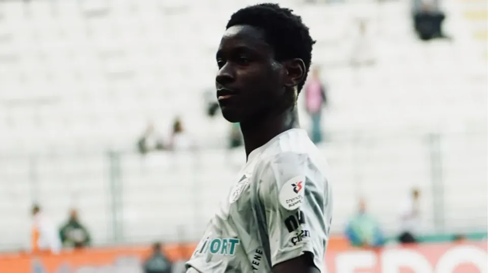 Kocaelispor'da Habib Keïta Krizi: Aşk Hikayesi ve Disiplin Soruşturması görseli