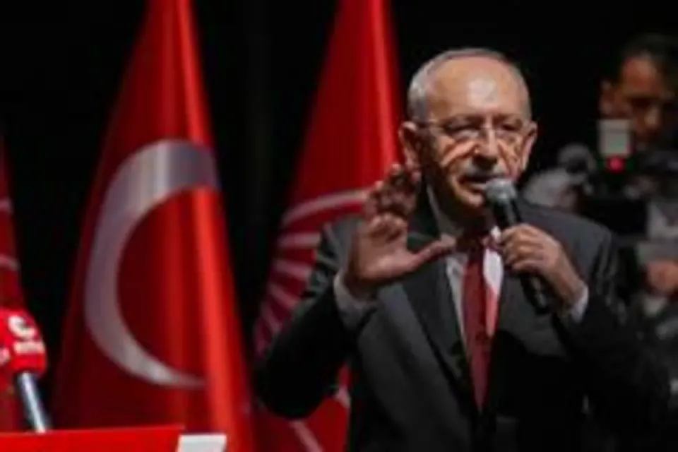 CHP Genel Merkezi'nde Personel Tasfiyesi: İşten Çıkarmalar ve Hukuki Süreç görseli