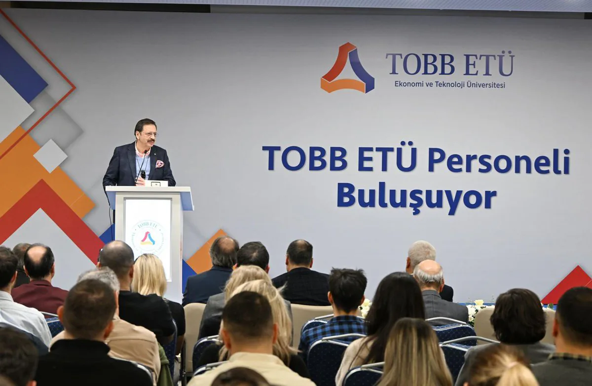 TOBB Ekonomi ve Teknoloji Üniversitesi 20. kuruluş yılını kutluyor TOBB Ekonomi ve Teknoloji Üniversitesi 20. kuruluş yılını kutluyor